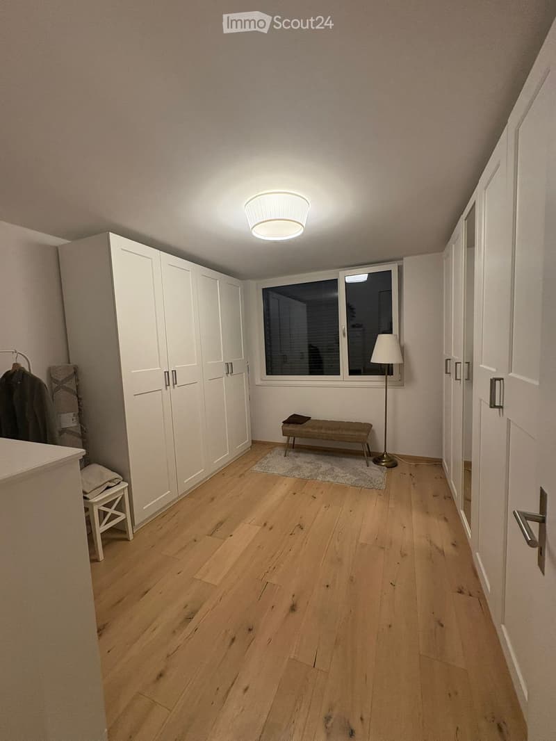 4.5 Zimmer-Wohnung zu vermieten. (4)