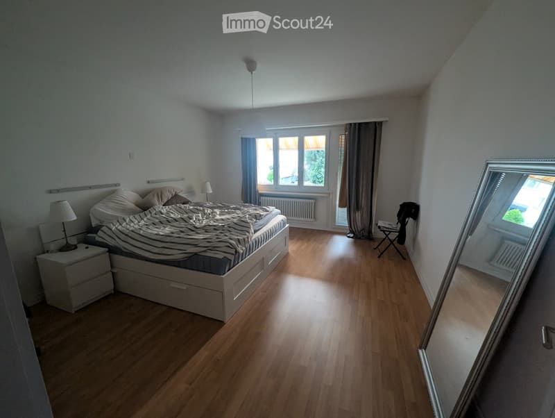 3 Zimmer Wohnung mit Balkon (1)