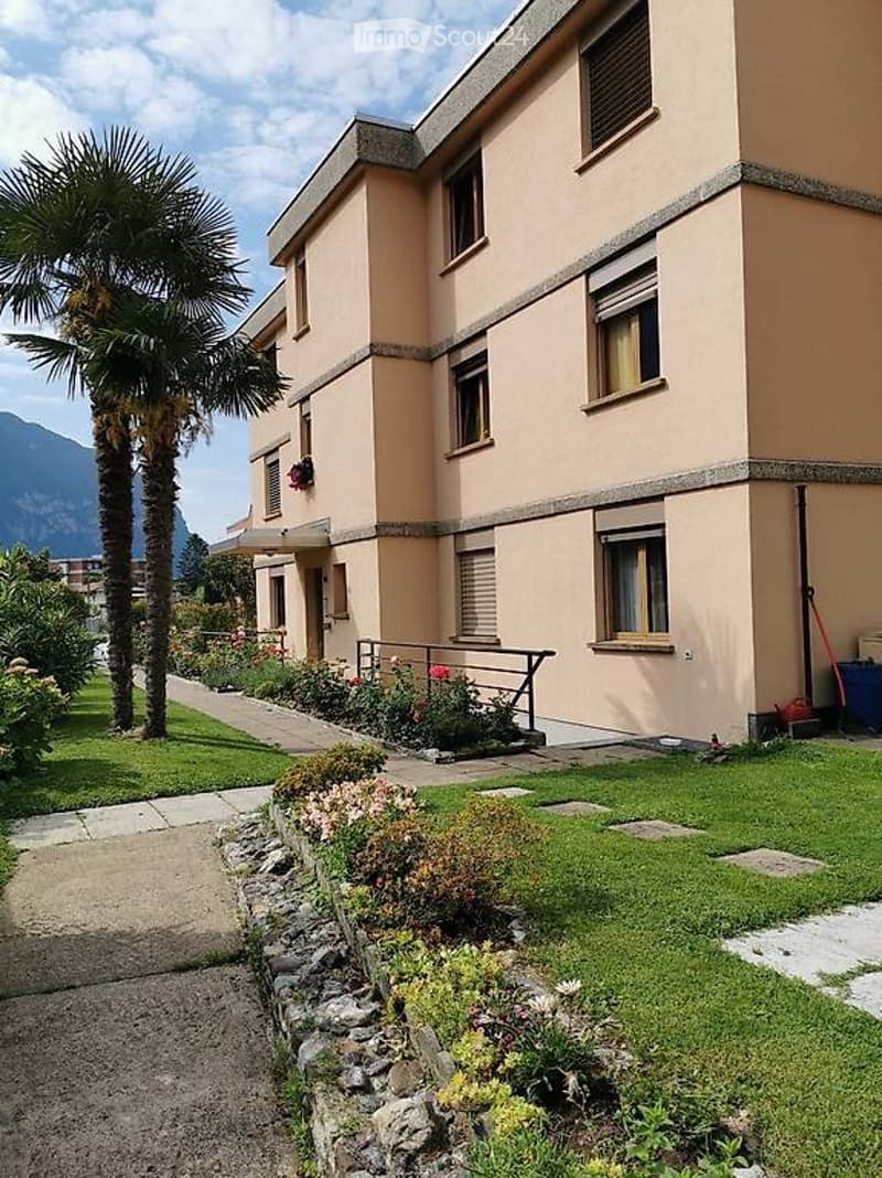 Maroggia, affitto 3 locali come atelier, locale hobby (1)