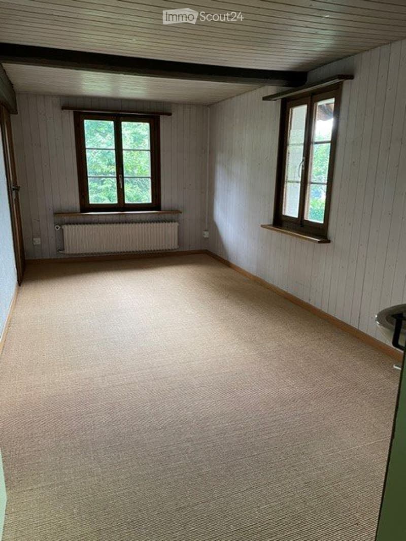 Charmante 3.5 Zimmer-Wohnung in Hünibach (2 Minuten vom See) (4)