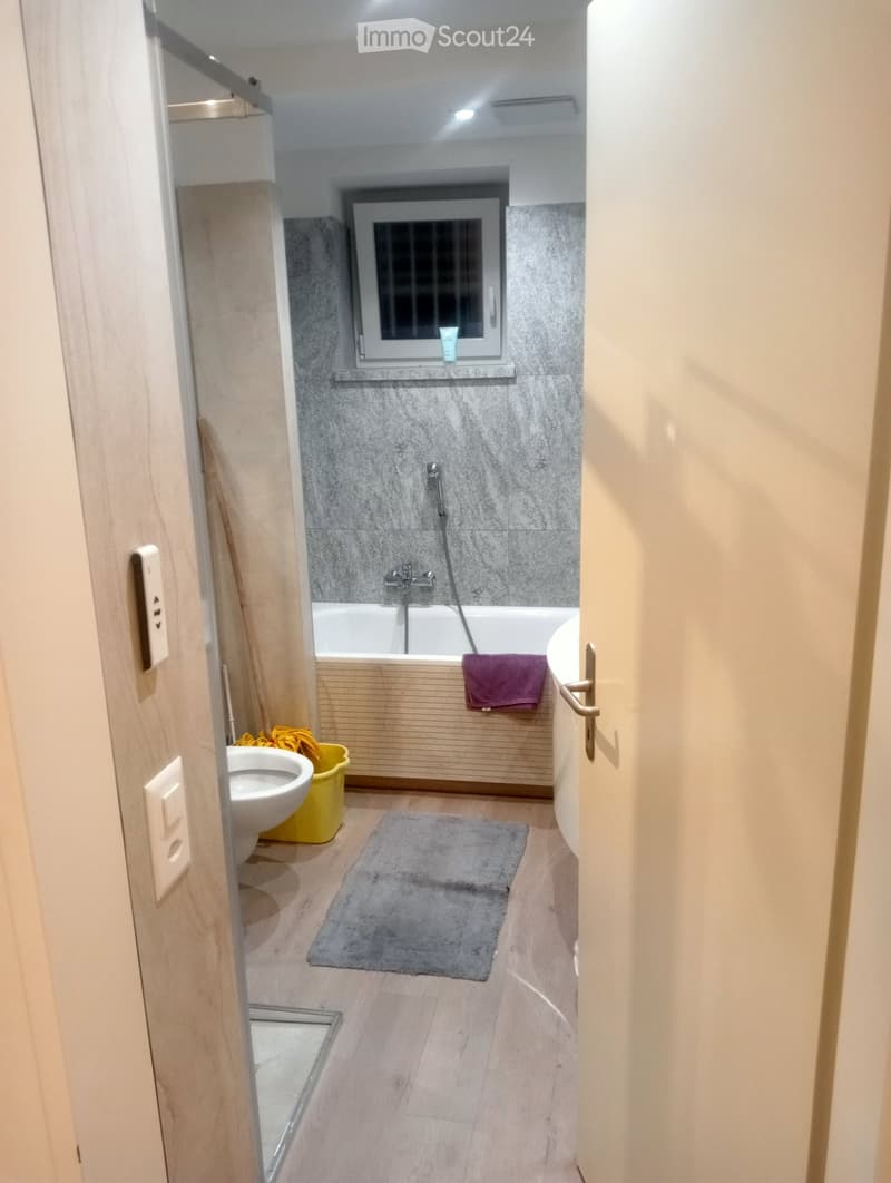 Chambre à louer à Ascona Ti. (1)