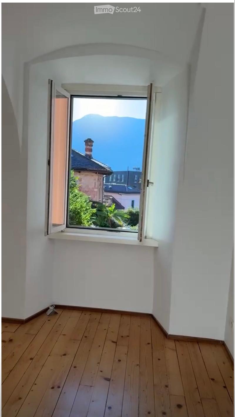 Subentro stanza dal 15.09 appartamento Lugano Loreto (5)