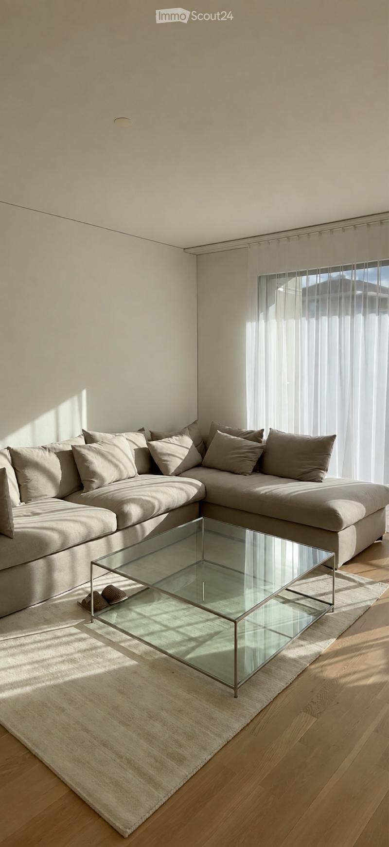Nachmieter gesucht per 1. Okt. 2.5-Zimmer-Whg (1)