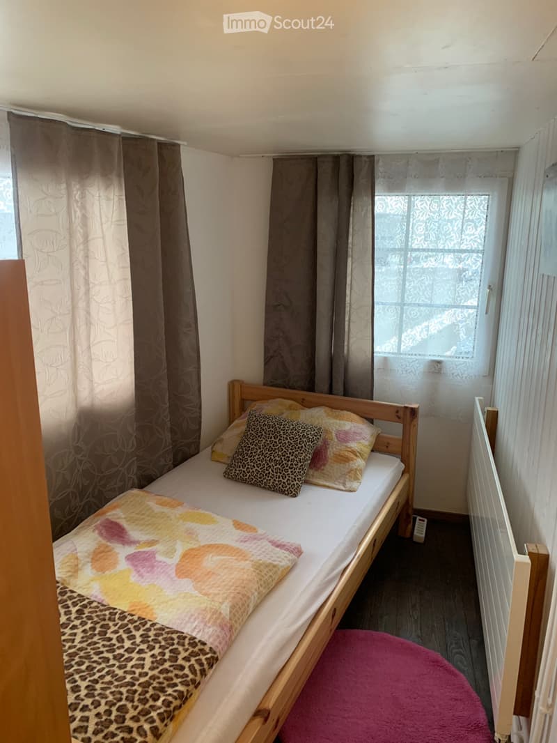 Günstigste Möbliertes Monats Zimmer (2)