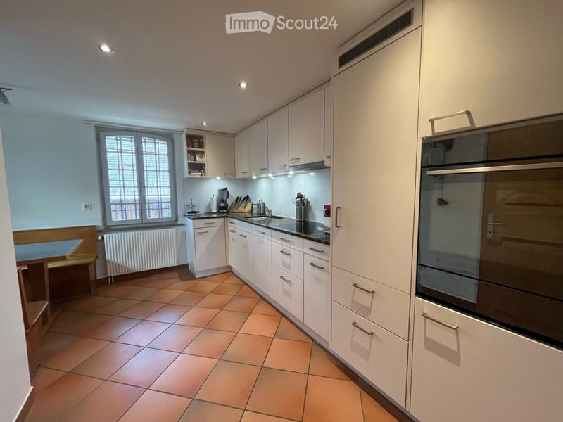 Schöne 4.5 Zimmer Stöckliwohnung zu vermieten (2)