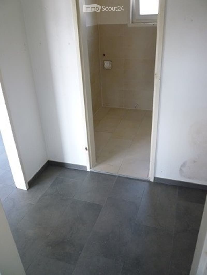 renovierte 3 Zimmer Wohnung (1)