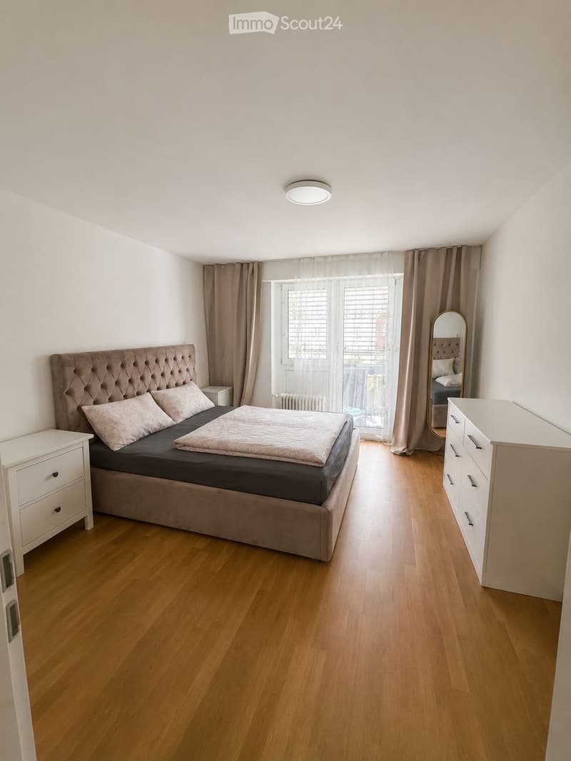 4.5 Zi. Wohnung ab 1. OKTOBER (1)