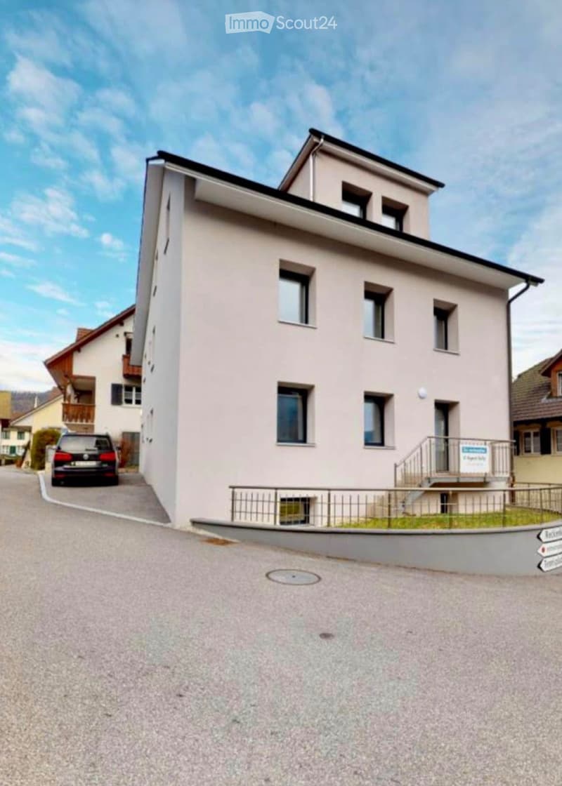 Schöne 3.5-Zimmer-Dachwohnung im Herzen von Mümliswil (1)