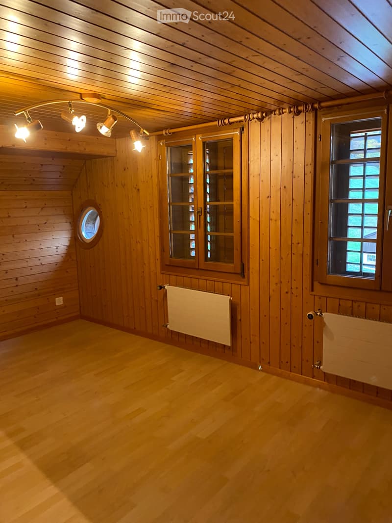 vermiete eine schöne 5.5 Zimmer Wohnung per 1.10.26 (5)