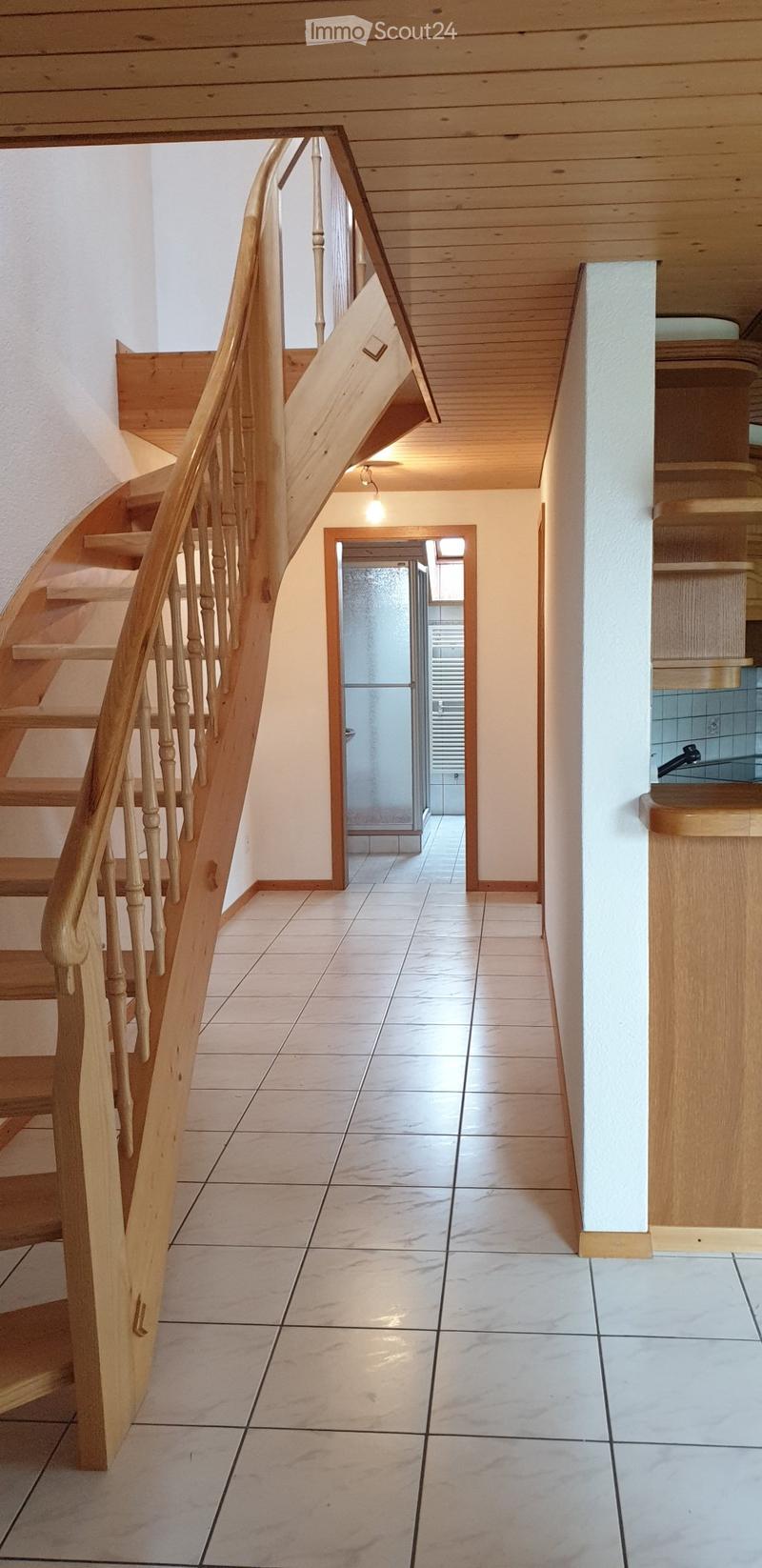 Schöne Wohnung auf dem Bauernhof in ländlicher Umgebung. (1)
