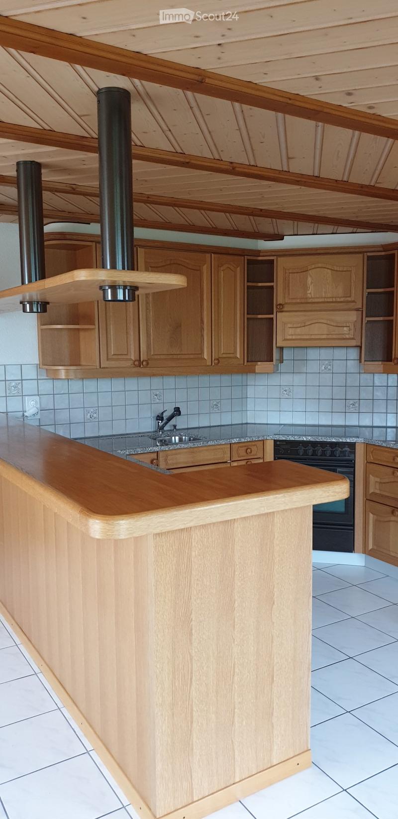 Schöne Wohnung auf dem Bauernhof in ländlicher Umgebung. (2)