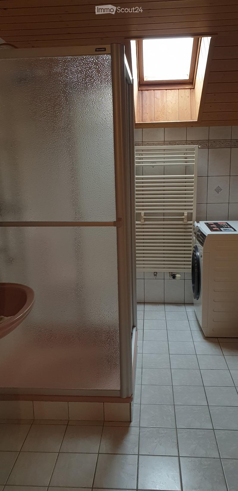 Schöne Wohnung auf dem Bauernhof in ländlicher Umgebung. (3)