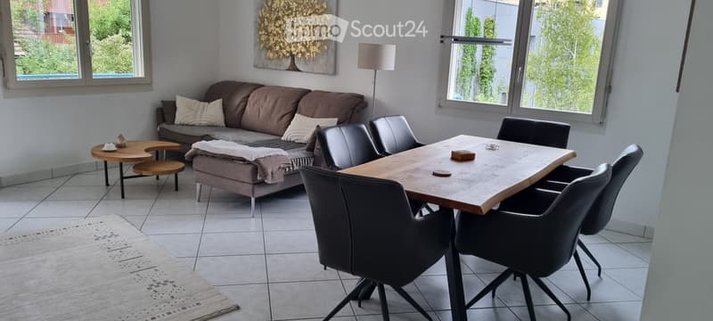 4.5 Zimmer-Wohnung inkl. 2 Einstellhallenplätze (2)