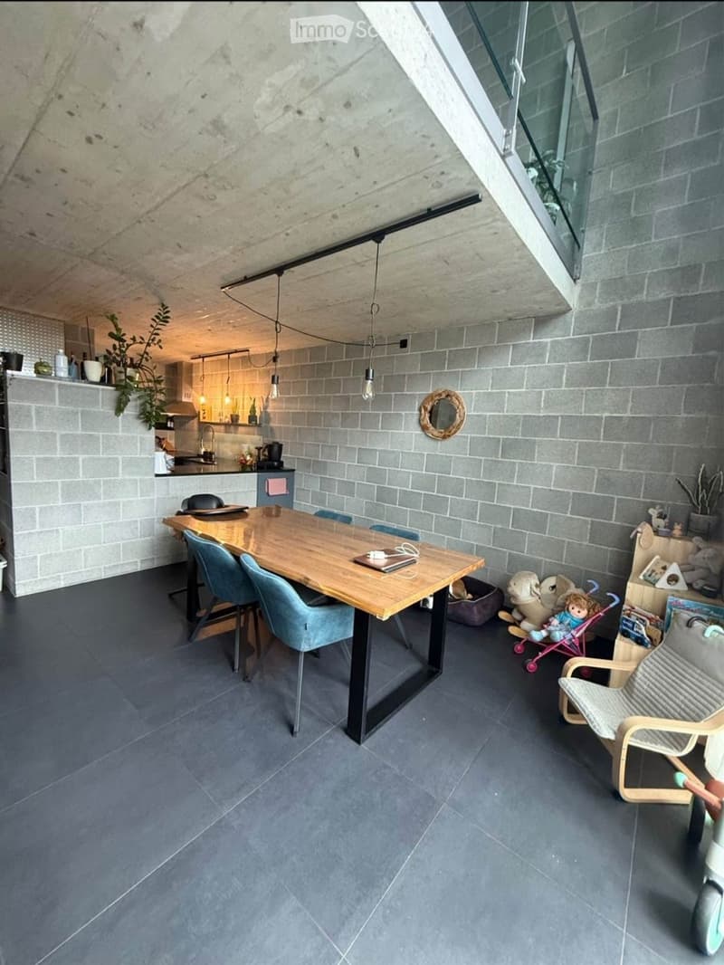 5.5 LOCALI CON GIARDINO PRIVATO E TERRAZZO CAMORINO (2)