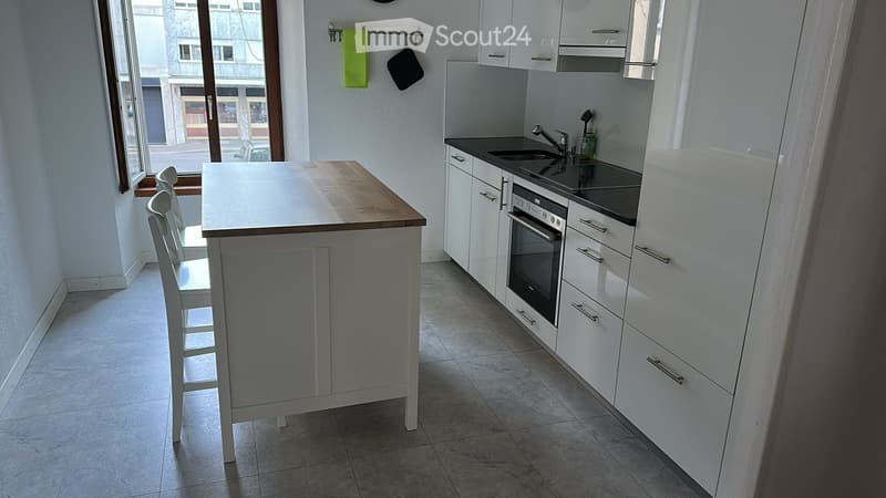 WG-Zimmer in möblierter 3.5 Zi Wohnung (4)