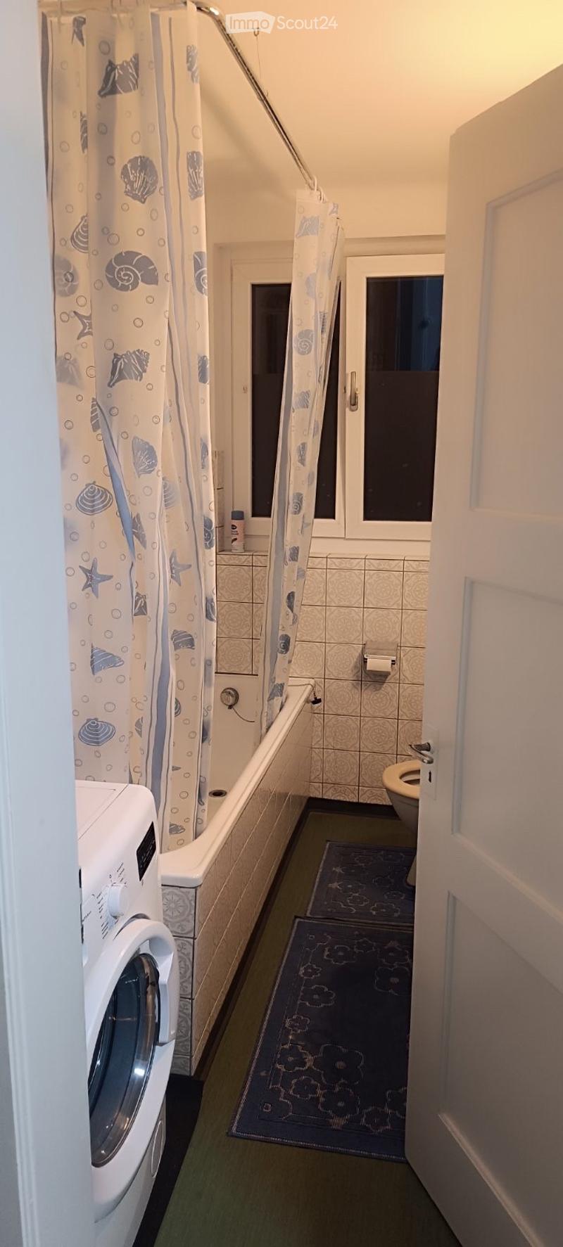 Gemütliches möbliertes Zimmer ab 1. Oktober zu vermieten (4)