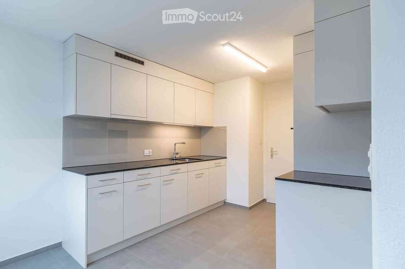 Renovierte 4-Zimmer-Wohnung in Sargans (2)