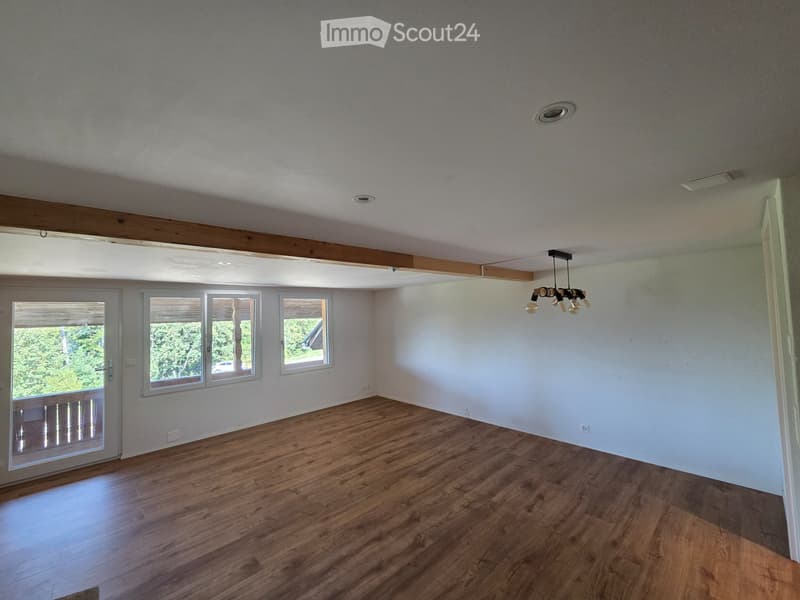 Schön gelegene 3 1/2 Zimmer-Mietwohnung ab Okt. verfügbar (2)