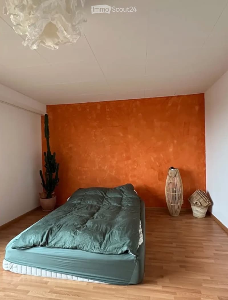 3.5 Top-Floor Apartment Mid-Nov to Mid-Jan (Flexible) (5)
