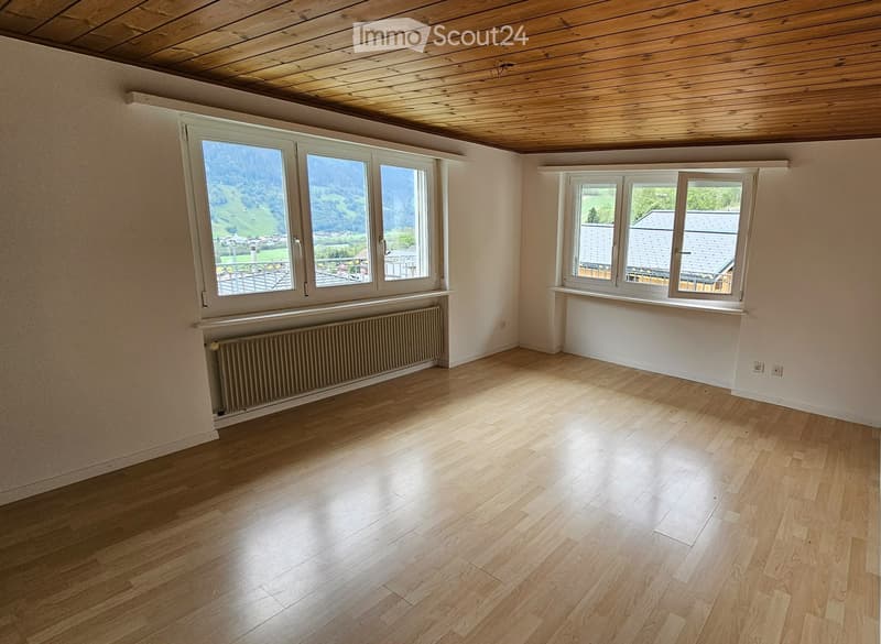 4,5 Zimmer Wohnung im 2. Stock in Rabius (2)