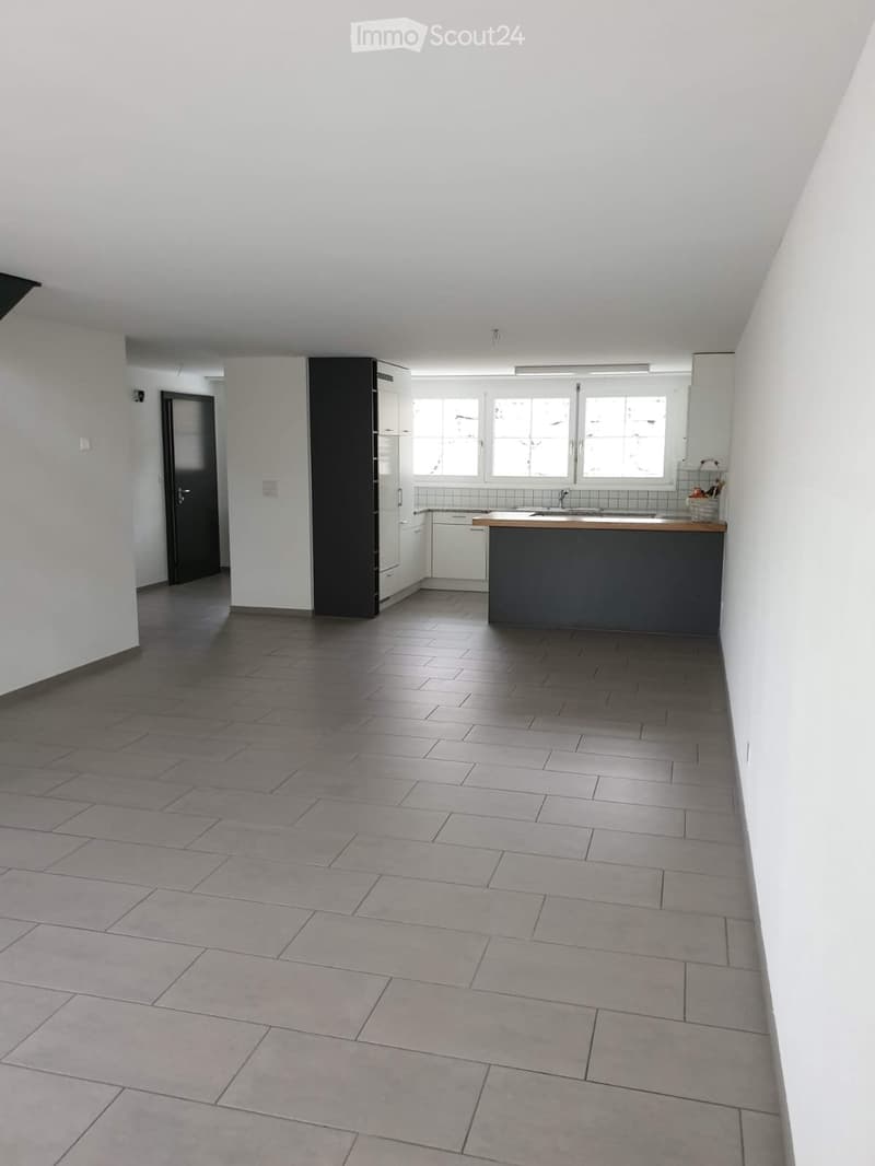 5.5-Zi Maisonette mit Sichtdachstuhl und Balkon Urnäsch (4)