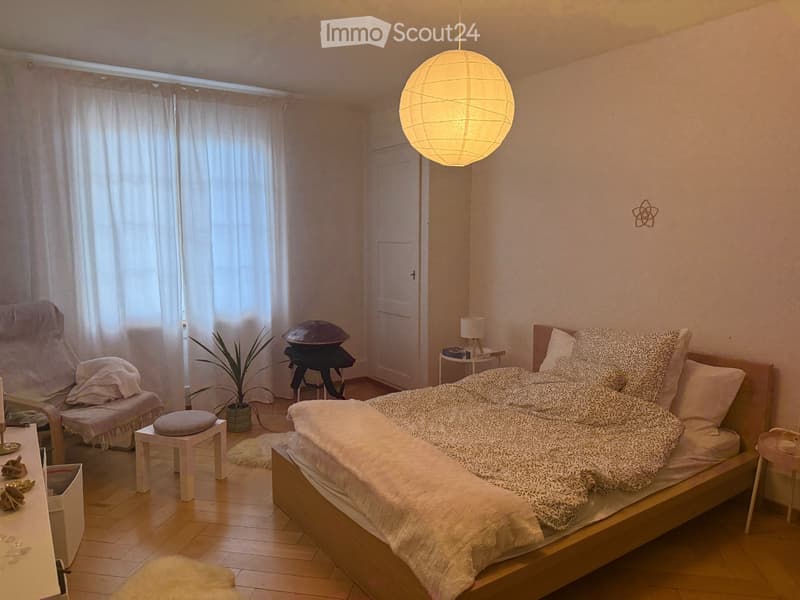 Grosses Zimmer im Breitsch - zentral, ruhig, nahe der Aare (2)