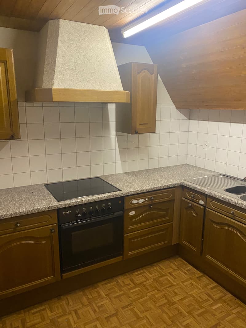 Alte Wohnung bis zu 4 Personen Handwerker (3)