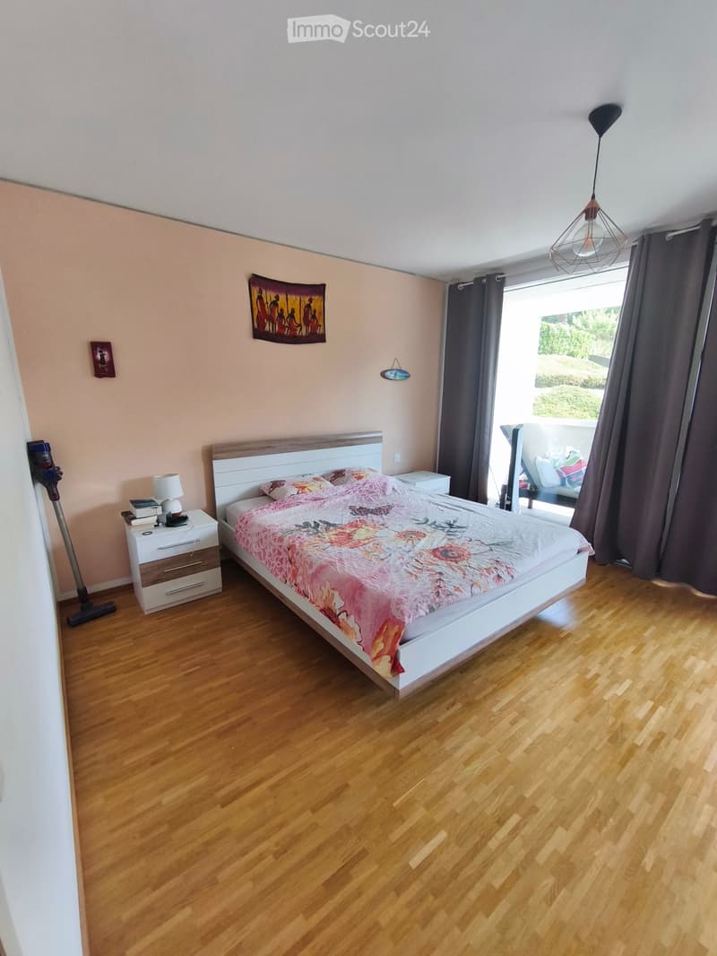 Subentrante appartamento 2,5 locali a Pazzallo (2)