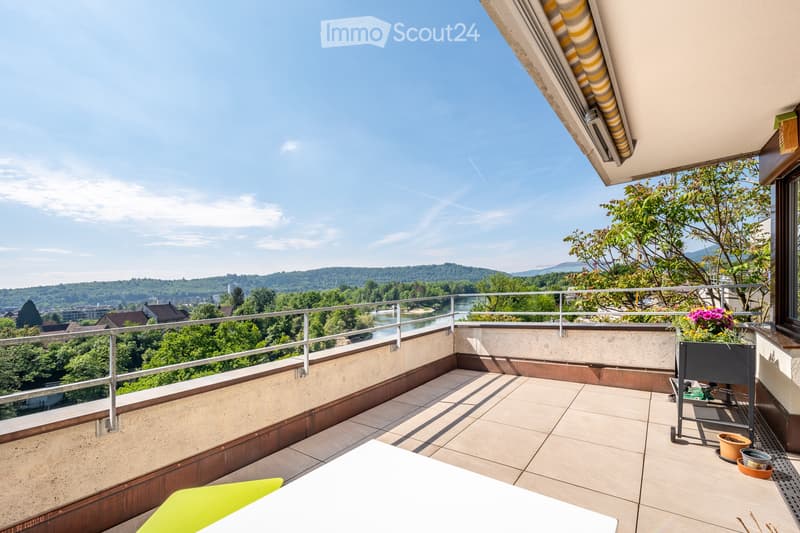 Sonnige 3.5 Zimmer-Terrassenwohnung mit Aaresicht (3)