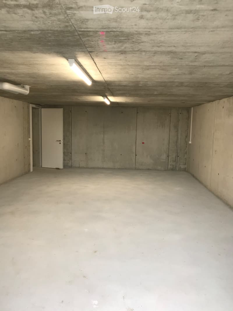 Moderne 1.5-Neubauwohnung mit riesigem 50m² Nutzkeller/Lager (5)