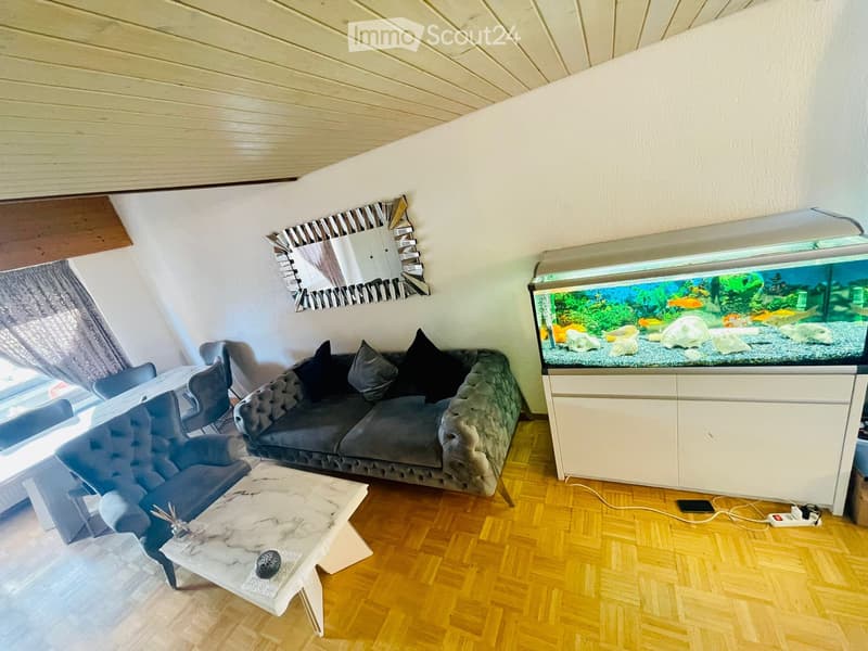 Sehr schönes und voll-möbliertes Zimmer ab SOFORT (5)