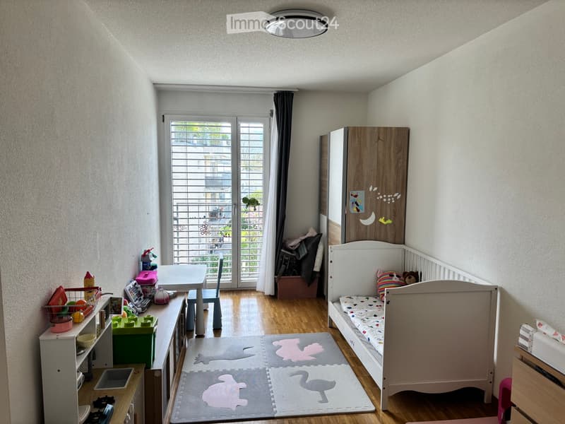 Moderne 3.5-Zimmer-Wohnung in Heimberg mit Alpenblick (4)