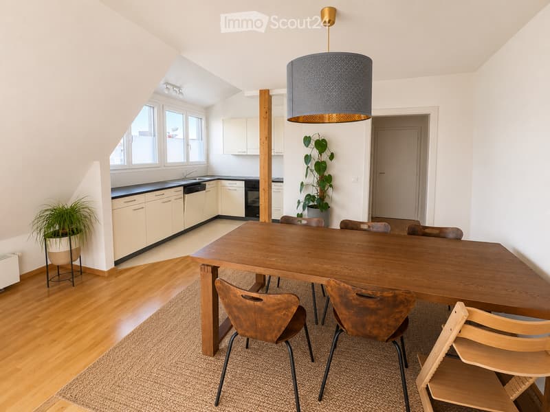 Sonnige 4-Z. Maisonette Dachwohnung (3)