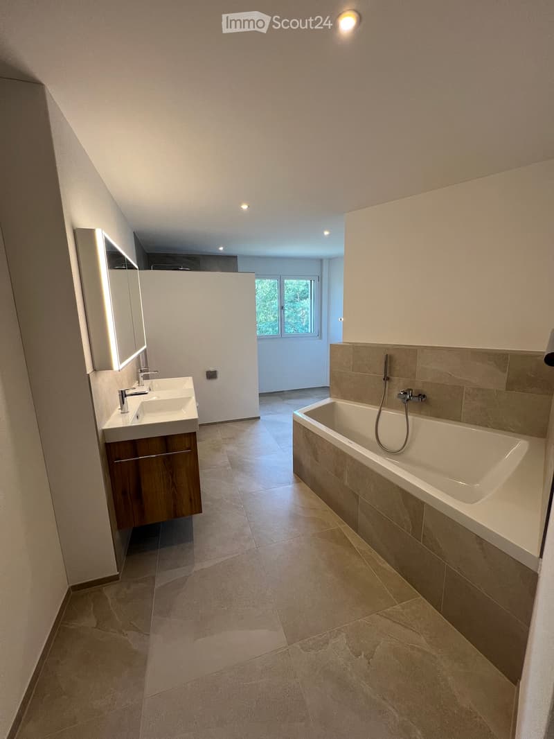 Exklusive 4.5-Zimmer-Neubauwohnung im 3. OG Kradolf (3)