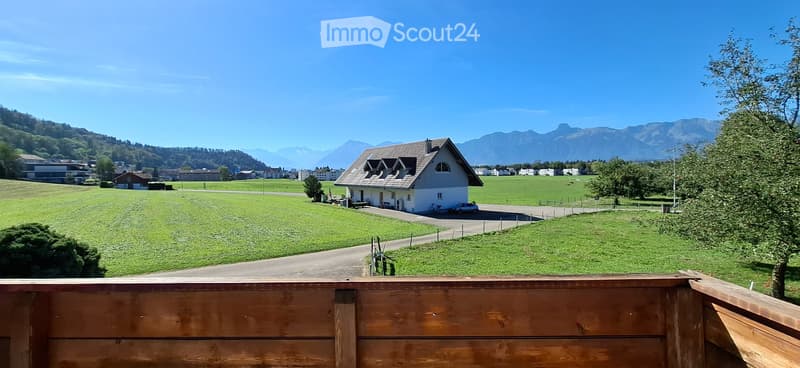 4-Zi.-Wohnung mit Balkon und gedecktem Sitzplatz in Heimberg (5)