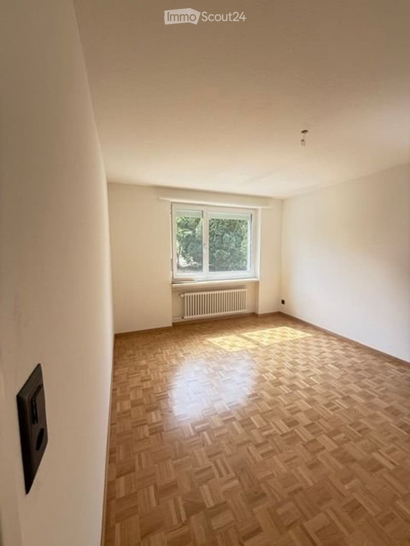 2-Zimmer-Wohnung in Altstetten(inkl. NK) (1)