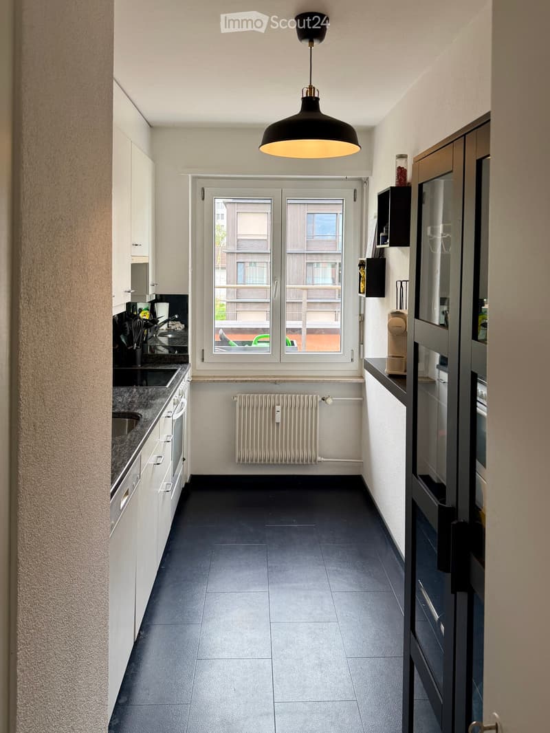 Helle 2-Zimmer Attikawohnung in Wabern (1)