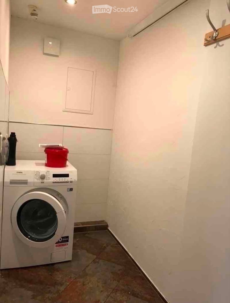 2,5 Wunderschöne Zimmer Wohnung (5)