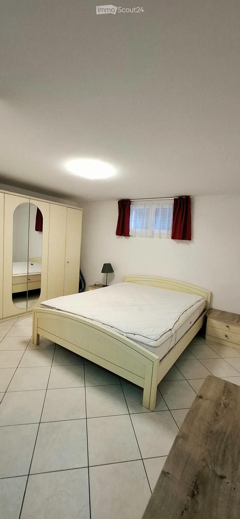 2 LOCALI RIVA SAN VITALE (4)