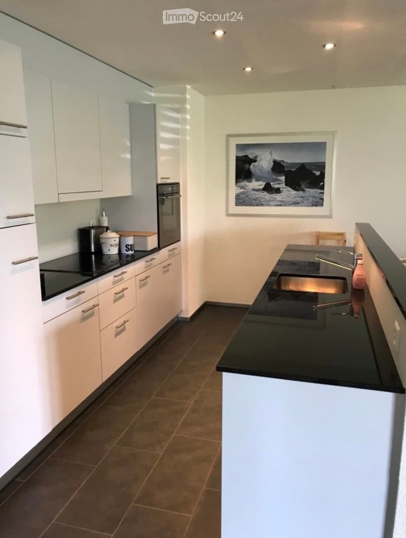 RESERVIERT - Schöne 3.5 Zi-Wohnung im Parterre (3)