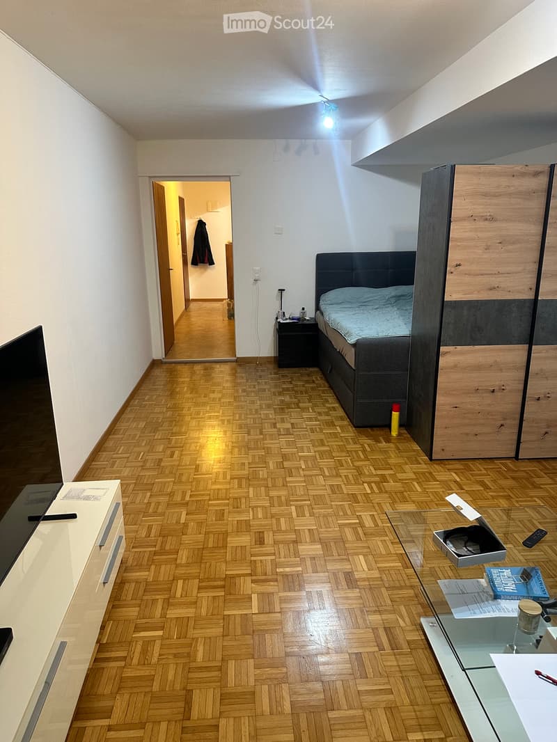 Wohnung zu vermieten (3)