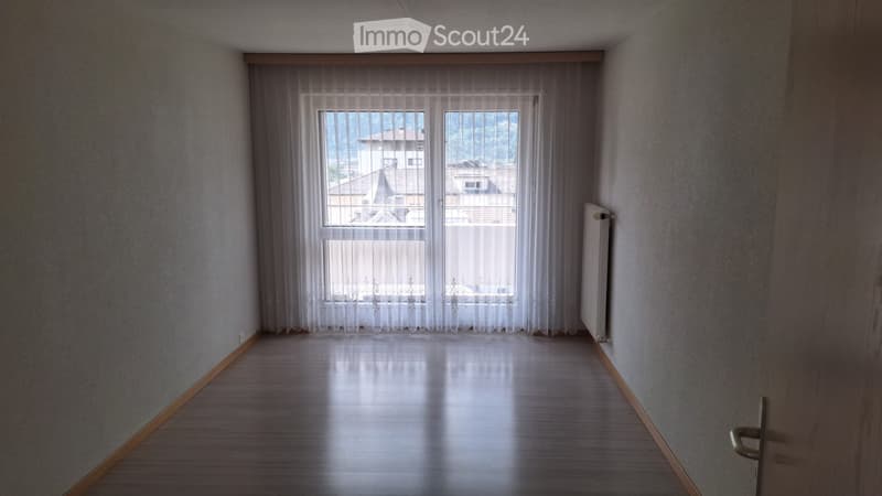 Vermietung einer 5.5Zimmerwohnung in Gampel (1)