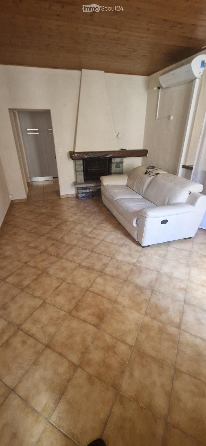 Affittasi appartamento di 5 locali (5)