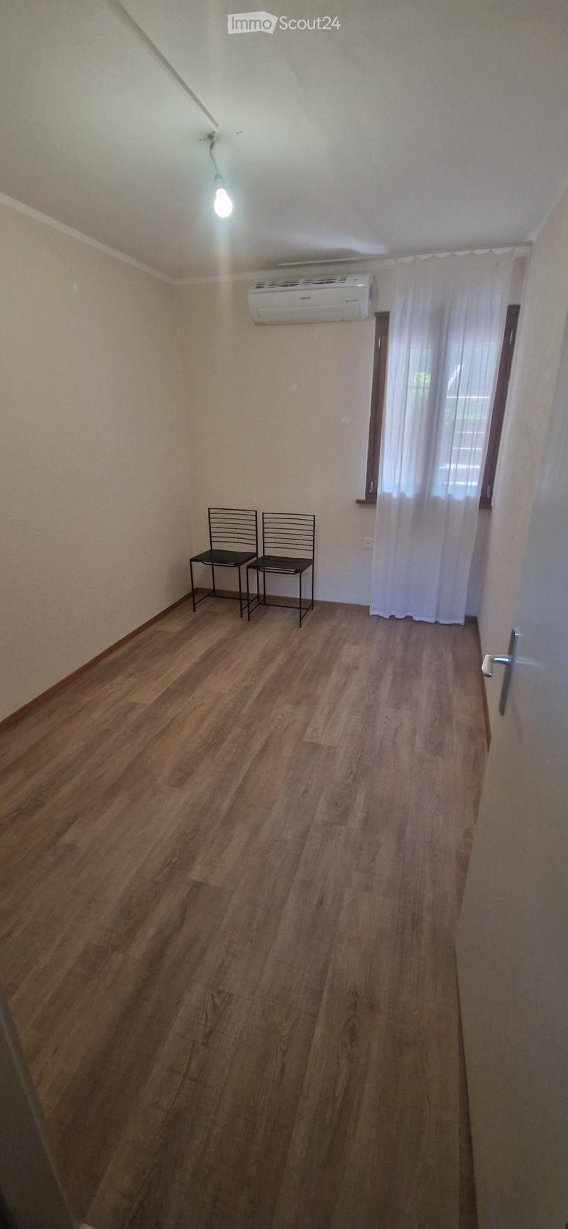 Affittasi appartamento di 5 locali (4)