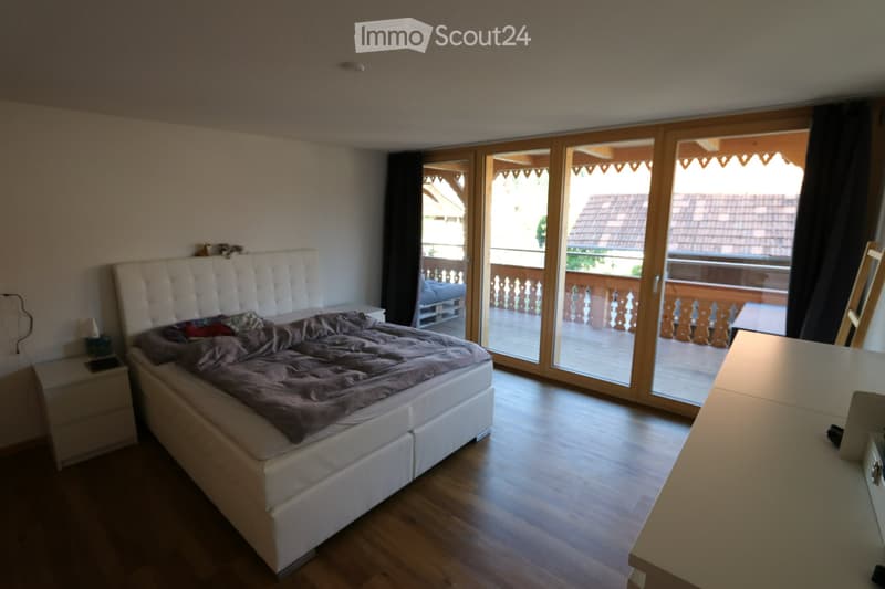 Moderne 3.5-Zimmerwohnung (Hochparterre) in ehem. Bauernhaus (1)