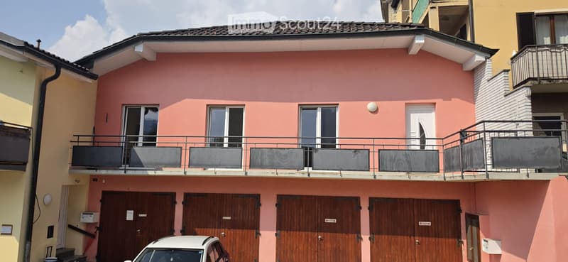 Luminoso appartamento di 3.5 locali con grande terrazza (1)