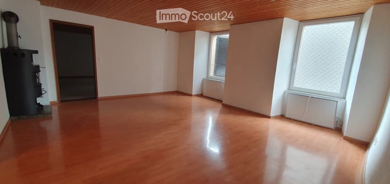 Appartement 4.1/2 chambres 115m2 à louer 965 Fr + 155 Fr (2)