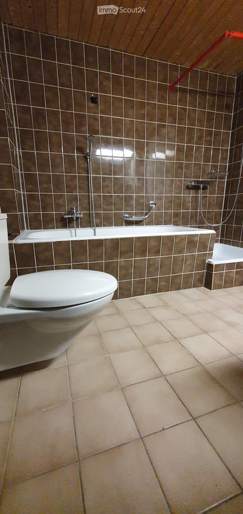 Appartement 4.1/2 chambres 115m2 à louer 965 Fr + 155 Fr (3)