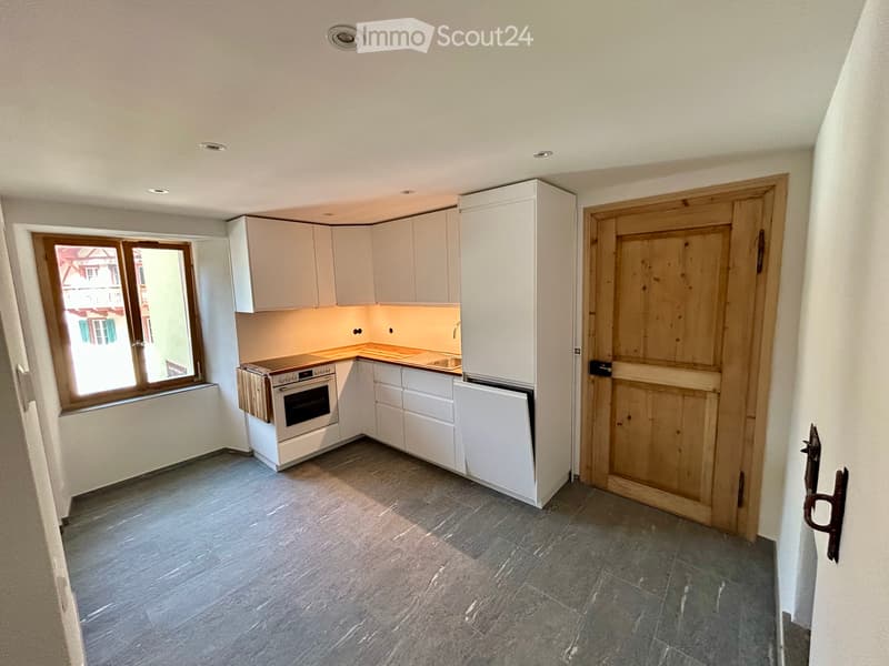 2.5 Zimmer Wohnung Liebevoll renovierte Altbauwohnung (2)