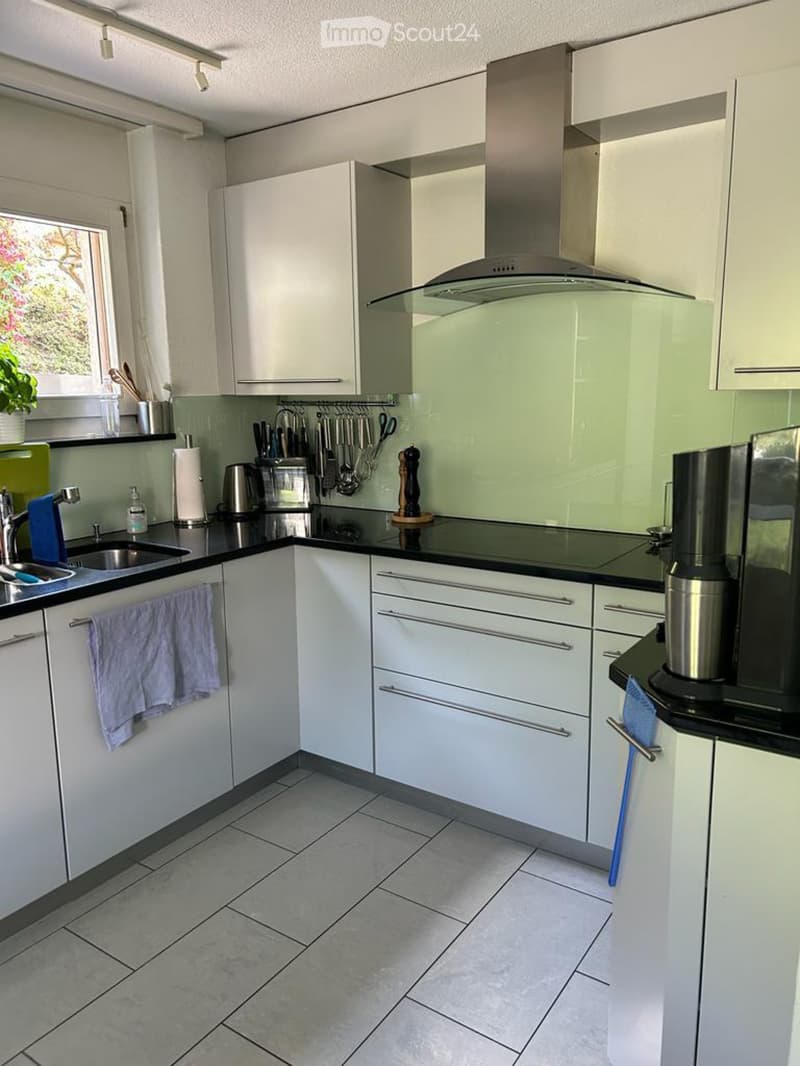 4.5-Zimmer REFH an zentraler und ruhiger Lage (5)